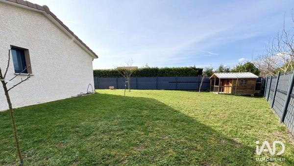 Maison à vendre 6 pièces 131 m² Commelle-Vernay