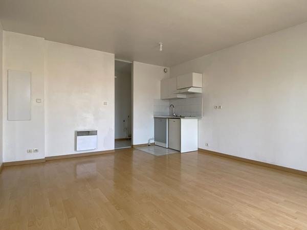 BORDEAUX CHATRONS - Appartement Bordeaux 2 pièces avec place de parking