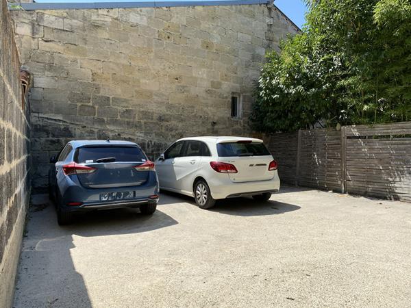 BORDEAUX CHATRONS - Appartement Bordeaux 2 pièces avec place de parking