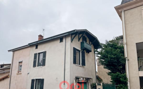 Appartement à vendre    4 pièces • 80 m2 Lyon 3
