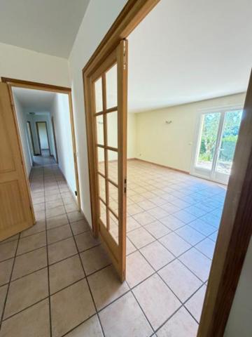 PROCHE DE SARLAT MAISON SANS VIS-À-VIS