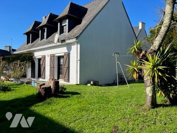 Maison non mitoyenne sur sous sol 