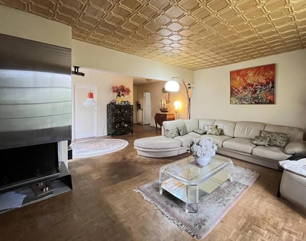 Maison de 5 pièces sur terrain de 465 m2 dans le secteur prisé du bois de Maurepas