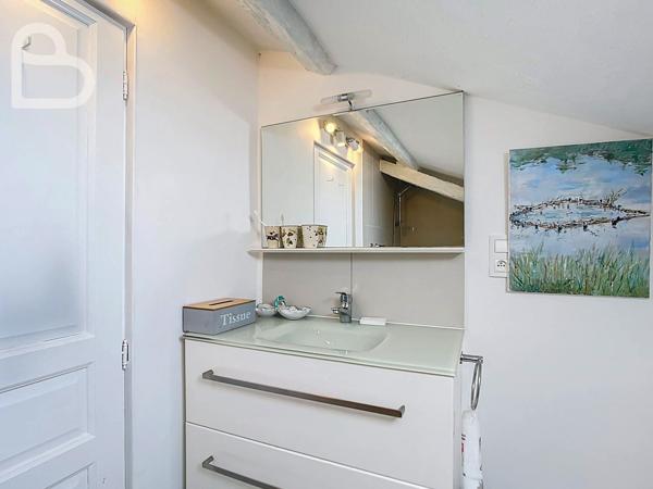 Villeréal (47210) Spacieuse maison quercynoise avec piscine et dépendance