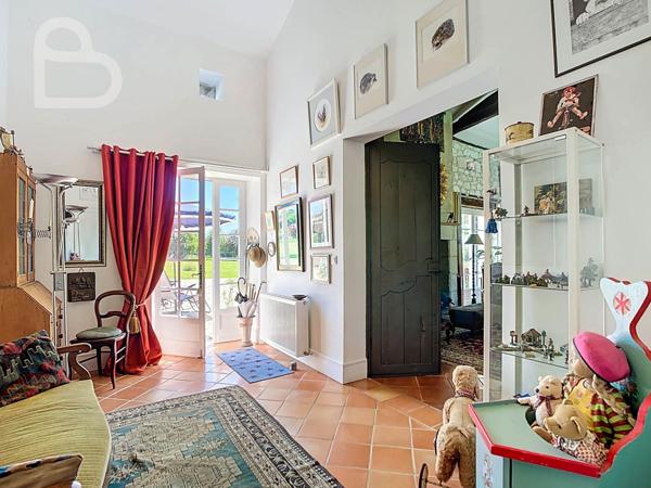 Villeréal (47210) Spacieuse maison quercynoise avec piscine et dépendance