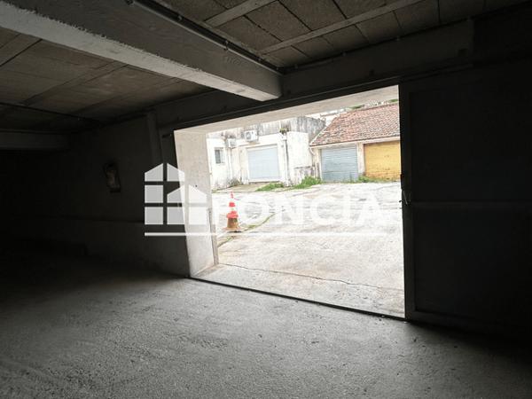 Location Parking - 108 RUE REPUBLIQUE Brignoles 83170