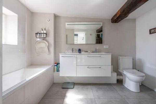 Vente Maison de ville 3 pièces 82 m2 à Saint-Thibault-des-Vignes