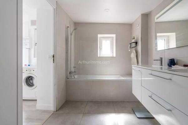 Vente Maison de ville 3 pièces 82 m2 à Saint-Thibault-des-Vignes