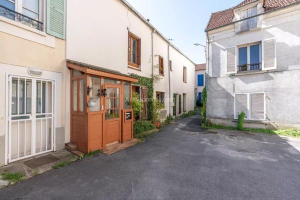 Vente Maison de ville 3 pièces 82 m2 à Saint-Thibault-des-Vignes