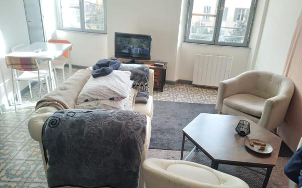 Appartement à vendre    3 pièces • 45 m2 Toulon