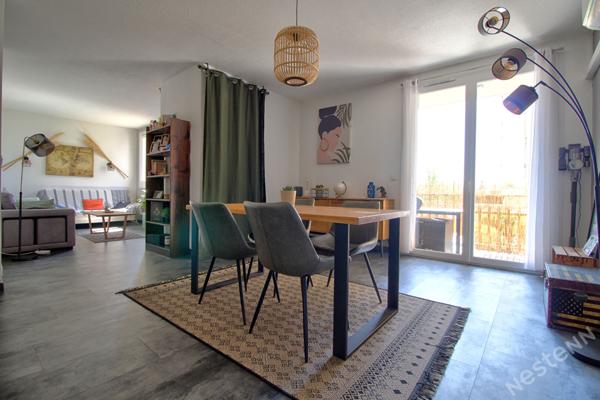 AGEN SUD - Appartement lumineux et fonctionnel de 81 m² avec balcon et garage dans une résidence sécurisée.