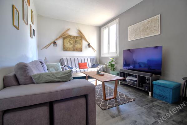 AGEN SUD - Appartement lumineux et fonctionnel de 81 m² avec balcon et garage dans une résidence sécurisée.