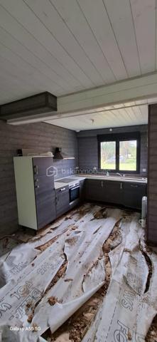 Terrain de 1 270 m²