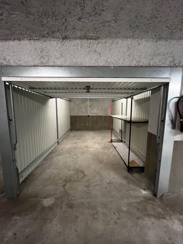 Garage boxé quartier Rompsay