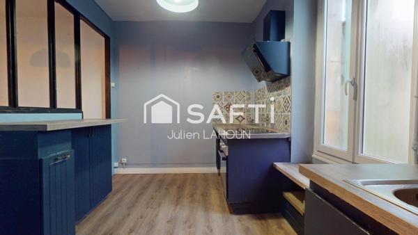 Charmante maison de ville avec 2 chambres et cours