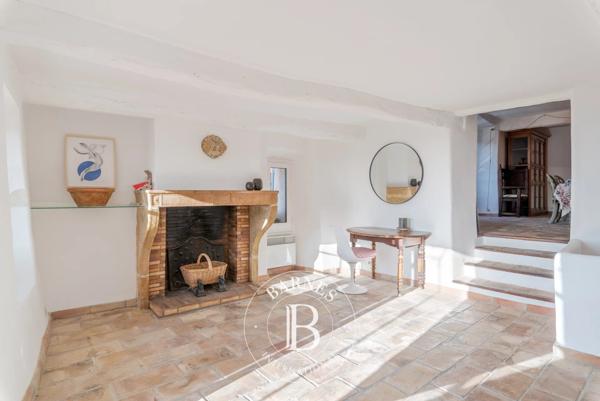 Châteauneuf-Grasse, Maison 3 Chambres -  135 m² à vendre