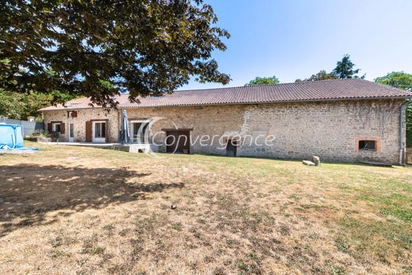 Maison
                                                                                                                                                                                                                                                                                                                        7 pièce(s)                                                                                                                                                                                                          5 chambre(s)                                                                                                                                                                                                          165  m²