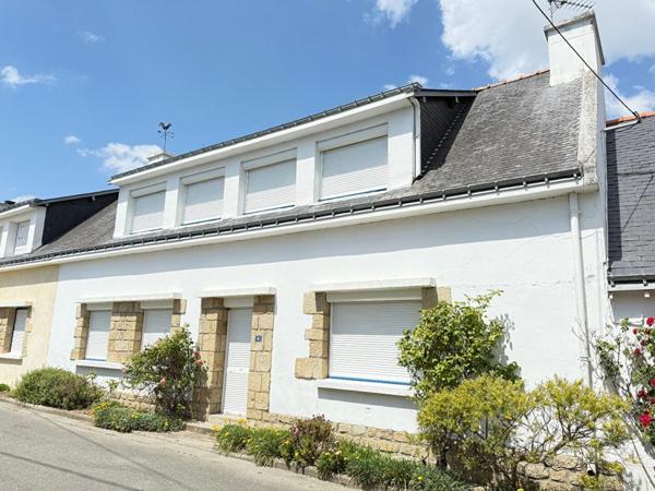 Maison de 1860 rénovée 5 pièce(s), 4 chambres 116 m2 56470 St-Philbert