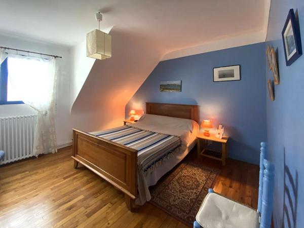 Maison de 1860 rénovée 5 pièce(s), 4 chambres 116 m2 56470 St-Philbert