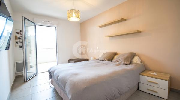 À LOUER - ETAT NEUF ! T2 MEUBLÉ DE 46m² - TERRASSE de 15,65 M² & PARKING EN SOUS-SOL