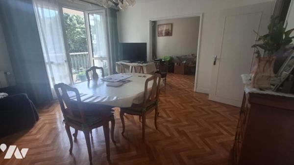 Sur la commune de GAGNY (Seine-Saint-Denis) appartement de 4 pièces