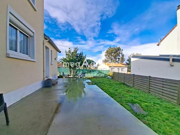 Maison à ROUSSAY, 49450 - 5 pièces 104m²