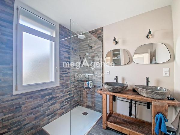 Maison à ROUSSAY, 49450 - 5 pièces 104m²