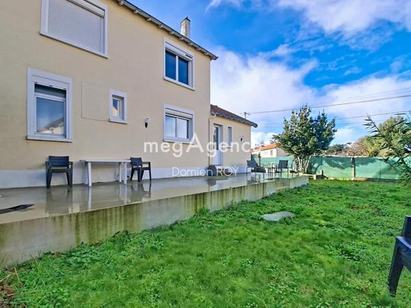 Maison à ROUSSAY, 49450 - 5 pièces 104m²