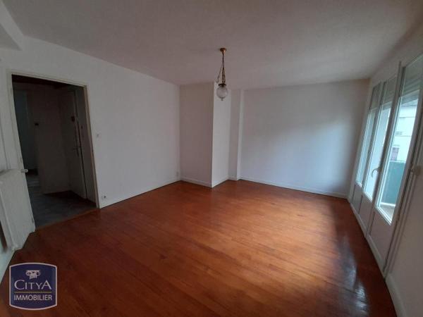 Appartement à louer 4 pièces 68.5m²