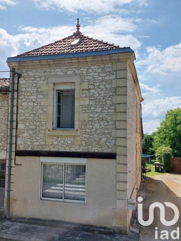Maison 4 pièces de 154 m² à Pineuilh (33220)