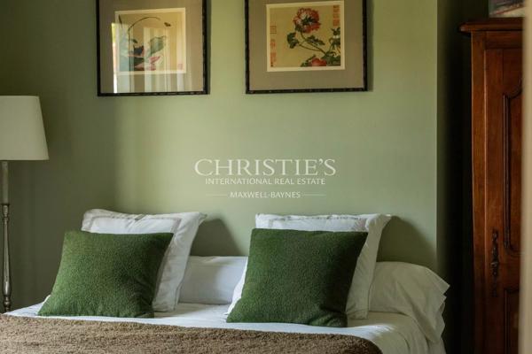 Cauderan – Elégante maison en pierre, piscine et jardin