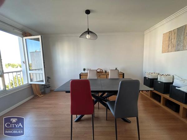 Appartement à vendre 4 pièces 94m² Châteauroux (36000)