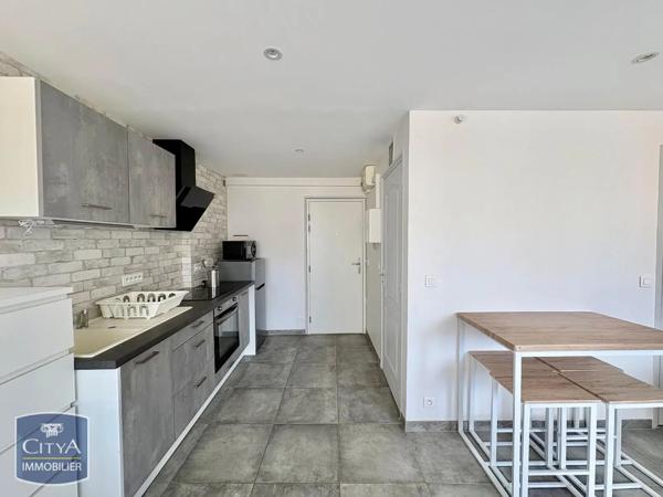 Appartement à louer 1 pièce 21.4m² Aix-en-Provence (13100)