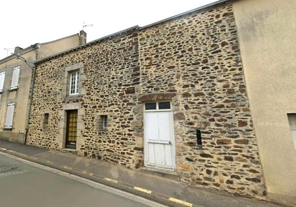 Maison à BREE, 53150 - 6 pièces 145m²