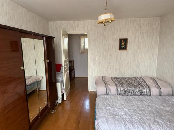 Maison à BREE, 53150 - 6 pièces 145m²