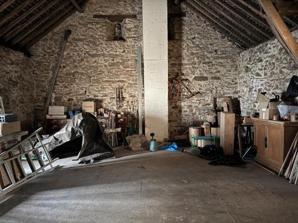 Maison à BREE, 53150 - 6 pièces 145m²