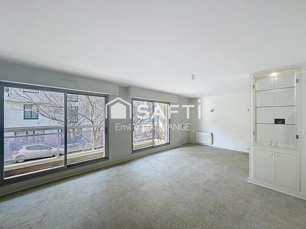 T4  87 m² traversant avec 2 balcons au calme