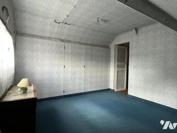 Maison individuelle à usage d'habitation édifiée sur sous-sol total