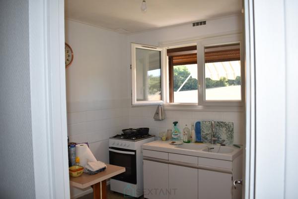 MAISON FAMILIALE VUE DEGAGEE PRES DES COMMODITES VIAGER LIBRE
