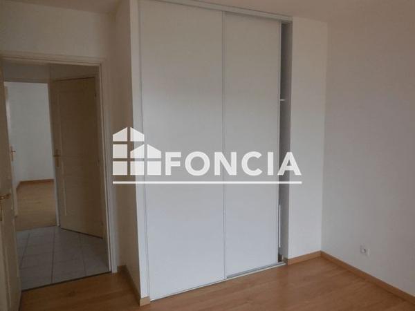 Location Appartement 4 pièces 84.79 m² - 17 RUE DE BANAS Montelimar 26200