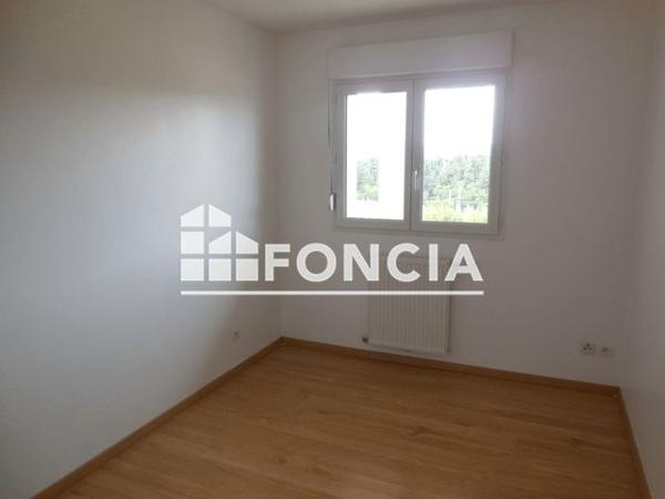 Location Appartement 4 pièces 84.79 m² - 17 RUE DE BANAS Montelimar 26200