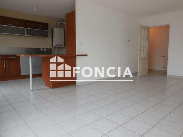 Location Appartement 4 pièces 84.79 m² - 17 RUE DE BANAS Montelimar 26200