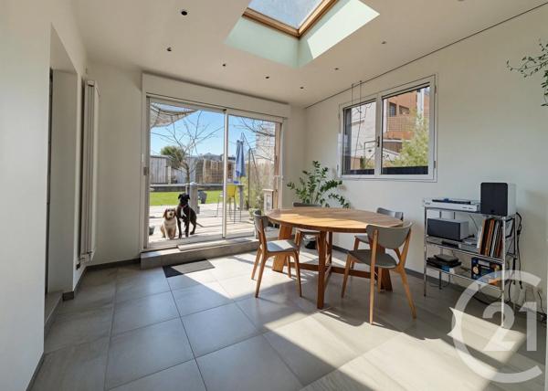 Maison à vendre  6 pièces - 139,02 m 2   TALENCE  - 33
