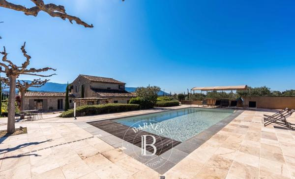 Gordes, Maison 5 Chambres -  206 m² à vendre