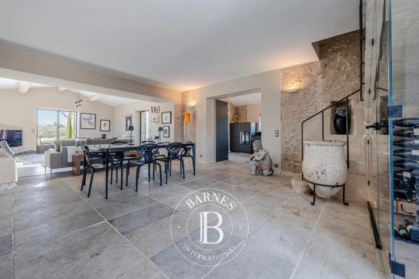 Gordes, Maison 5 Chambres -  206 m² à vendre