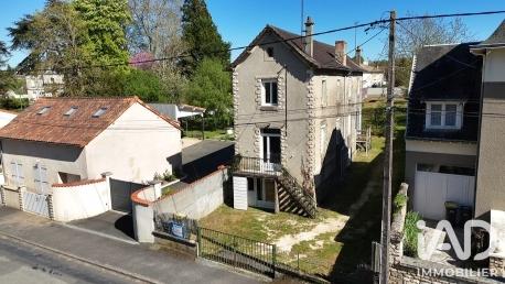 Maison à vendre 11 pièces 176 m² Civray