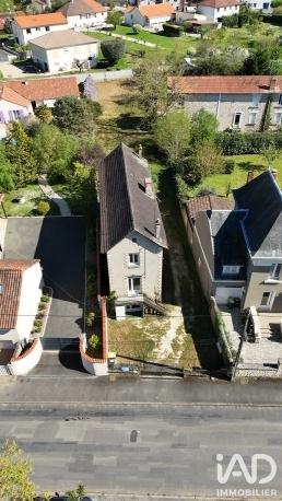 Maison à vendre 11 pièces 176 m² Civray