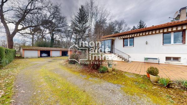 Maison de 80m²+ gîte + 4  garages sur terrain de 3360 m²