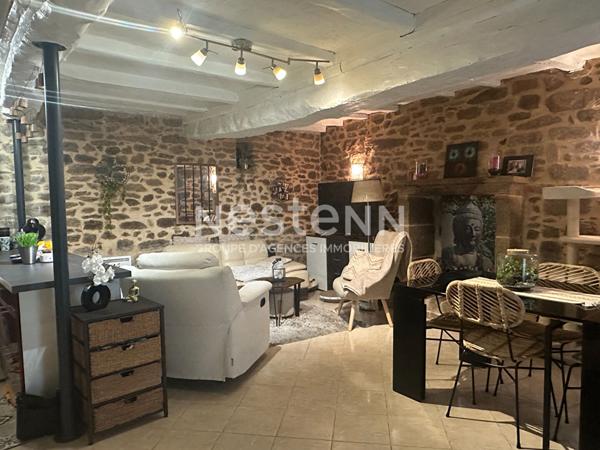 QUESTEMBERT hypercentre ville