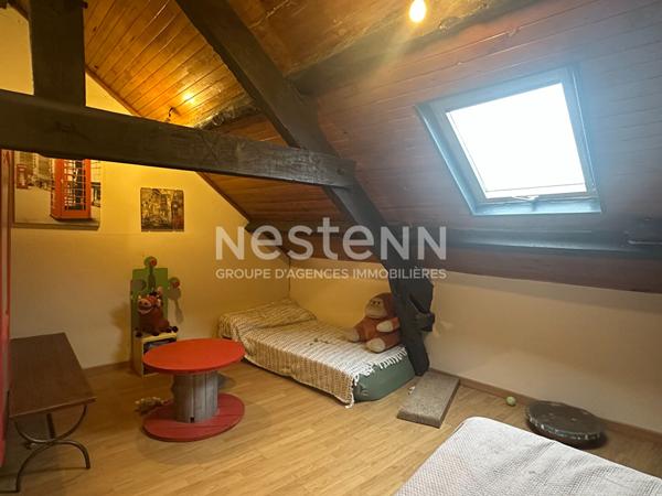 QUESTEMBERT hypercentre ville